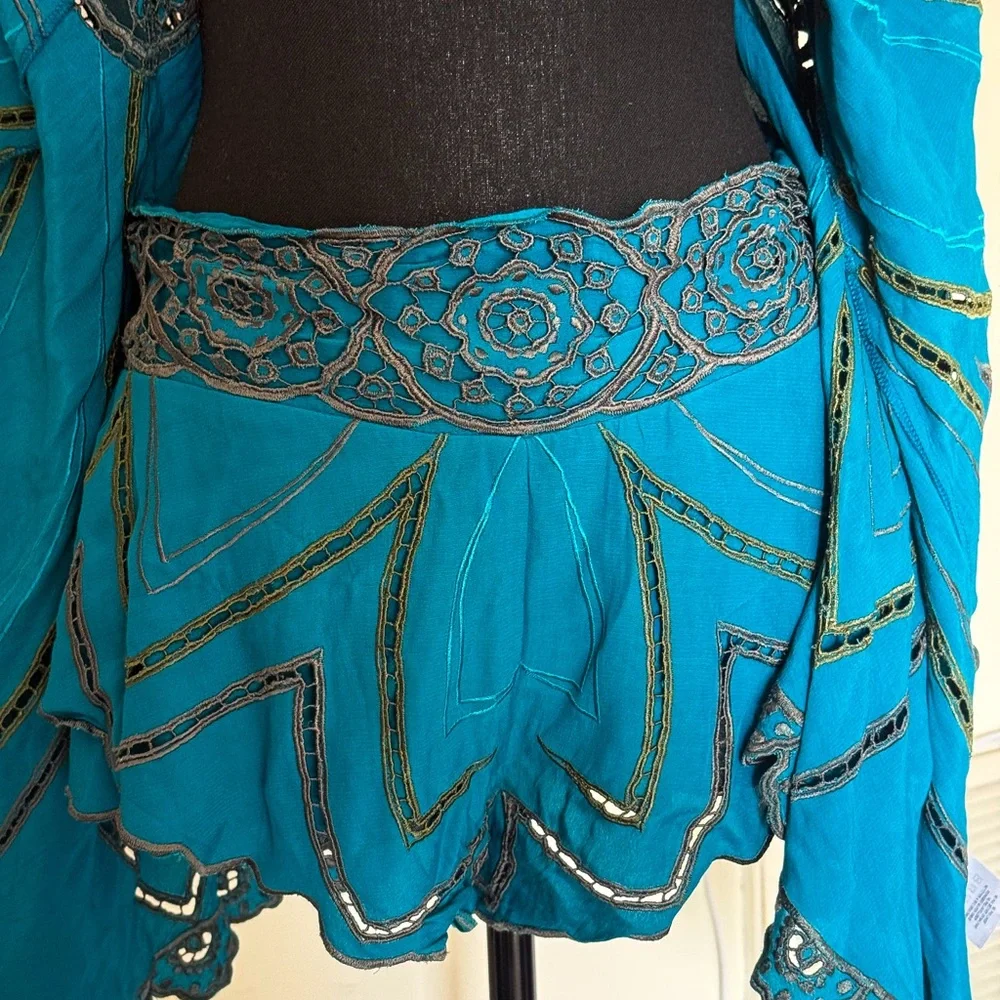 Rare Free People Lovers Beach Set in Blue - Picture 4 of 5